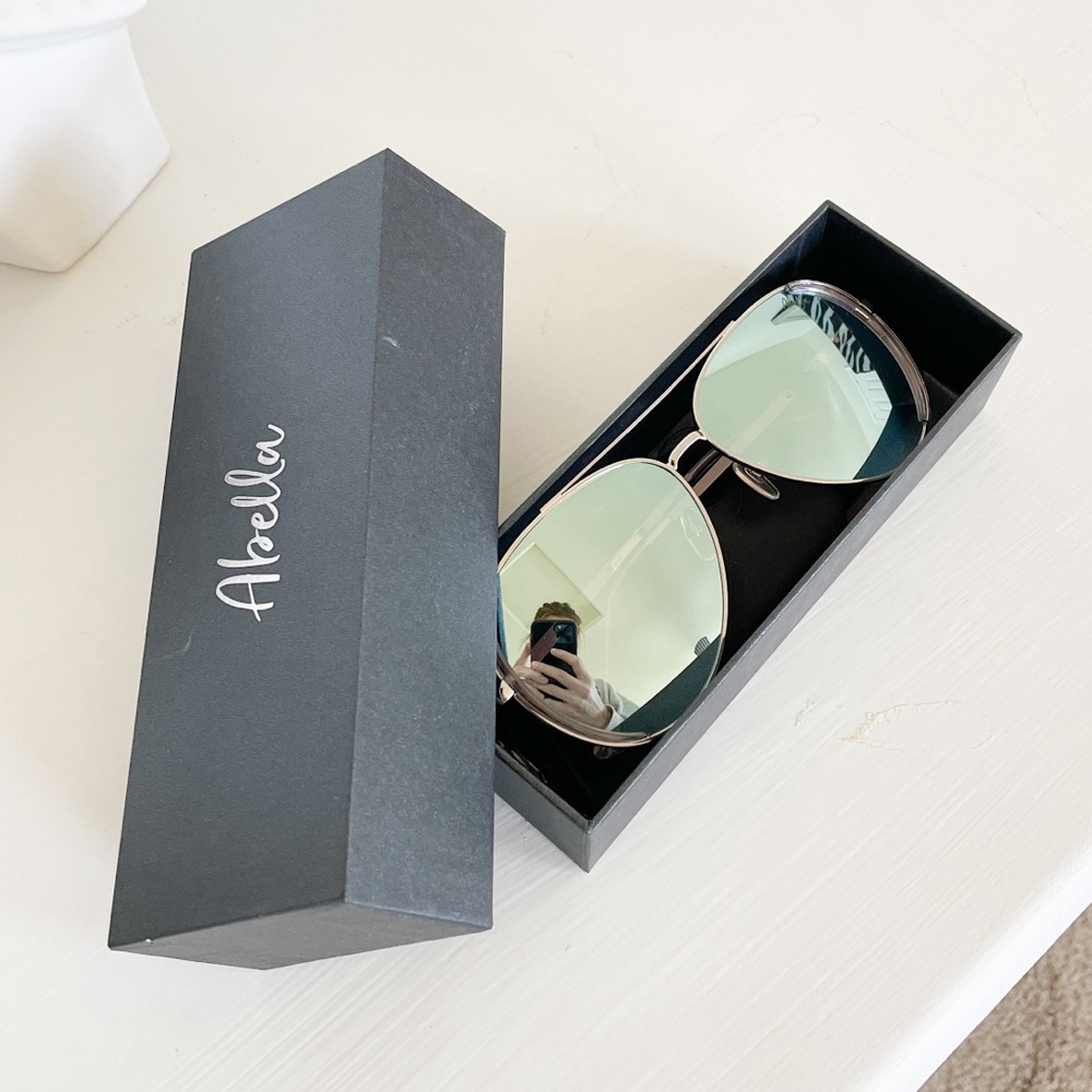 Abella Sunglasses - Picture 3 of 13